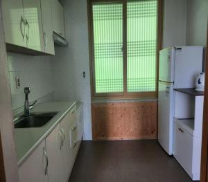 Hanok Stay Daldojimaeul Pension