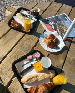 Campings Camping Sainte Mere Eglise : photos des chambres