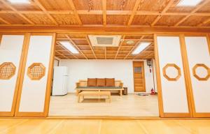 Ulsan Eoryeondang Hanok Stay