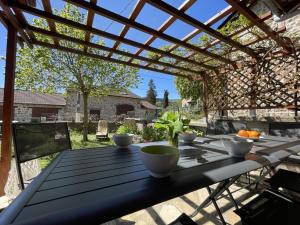 Maisons de vacances Gite spacieux avec jardin, animaux admis - FR-1-489-568 : photos des chambres