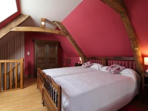 Maison chaleureuse avec WIFI et animaux acceptés près du Mont de Cerisy - FR-1-497-40