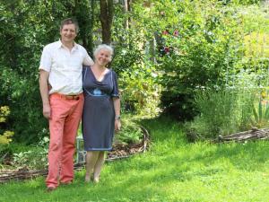 Maisons de vacances Maison de charme avec jardin luxuriant, pres de la Suisse Normande, ideale pour deconnexion totale - FR-1-497-35 : photos des chambres