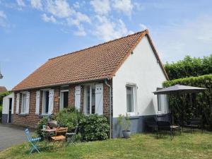 Maisons de vacances Gite independant avec jardin prive, Wi-Fi et climatisation a proximite de Lille - FR-1-510-230 : photos des chambres