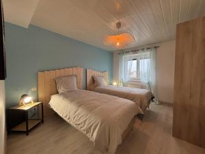 Maisons de vacances Gite paisible 6 pers proche Vichy et Clermont-Ferrand - FR-1-489-566 : photos des chambres