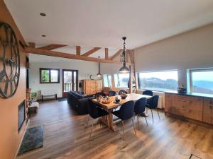 Gîte chaleureux au Bessat, nature et détente pour 8 pers. - FR-1-496-350