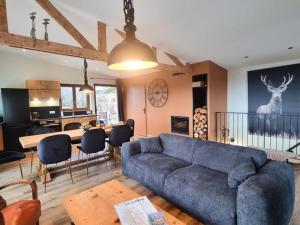 Gîte chaleureux au Bessat, nature et détente pour 8 pers. - FR-1-496-350