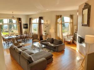 Maisons de vacances Villa With Pool In Chateauneuf-Du-Pape : photos des chambres