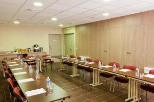 Appart'hotels Residhome Reims Centre : photos des chambres