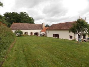 Appartements Gite de charme rural avec terrasse, jardin prive, chevaux a proximite et equipements modernes - FR-1-489-213 : photos des chambres