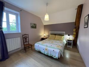 Maisons de vacances Maison de Charme avec Jardin Prive et Randonnees, Ideale pour Familles et Cavaliers - FR-1-489-449 : photos des chambres