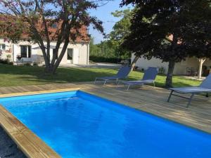Maisons de vacances Charmante maison a Haut-Bocage avec jardin, terrasse, et randonnees a proximite - FR-1-489-516 : photos des chambres