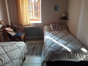 Maison de campagne avec étang, animaux acceptés, jardin privé - FR-1-489-293