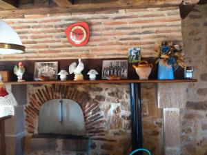 Maison de campagne avec étang, animaux acceptés, jardin privé - FR-1-489-293