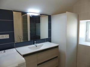 Longère bourbonnaise rénovée avec jardin à Cressanges - FR-1-489-44