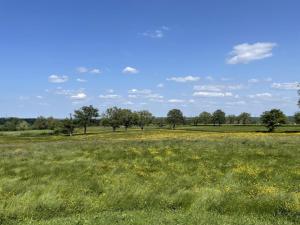 Maisons de vacances Charmant gite a la ferme avec tout confort, proche de Bourbon-l'Archambault, ideal pour randos et curistes - FR-1-489-432 : photos des chambres