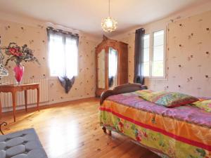 Maisons de vacances Gite renove a la ferme, 4 chambres, jardin clos, WiFi, parking, animaux, activites nature a proximite - FR-1-497-27 : photos des chambres