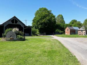 Maisons de vacances Gite renove a la ferme, 4 chambres, jardin clos, WiFi, parking, animaux, activites nature a proximite - FR-1-497-27 : photos des chambres