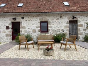 Gîte chaleureux avec spa, proche Vichy - FR-1-489-522