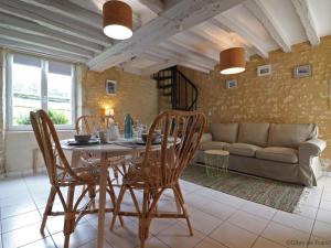 Maisons de vacances Maison renovee au Haras avec WIFI, animaux acceptes - FR-1-497-236 : photos des chambres