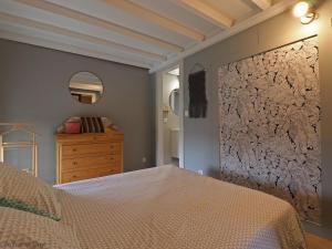 Maisons de vacances Maison renovee au Haras avec WIFI, animaux acceptes - FR-1-497-236 : photos des chambres