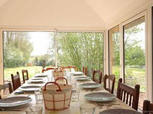 Maison de campagne spacieuse avec activités nature, animaux admis - FR-1-497-250