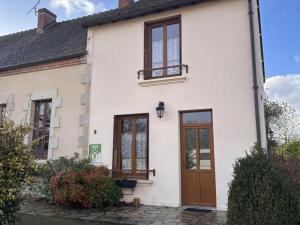 Maisons de vacances Gite charmant avec piscine, 2 chambres, proche randonnees et loisirs a Target - FR-1-489-273 : photos des chambres