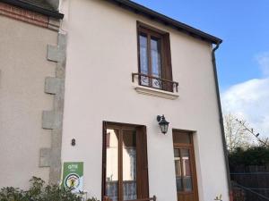 Maisons de vacances Gite charmant avec piscine, 2 chambres, proche randonnees et loisirs a Target - FR-1-489-273 : photos des chambres