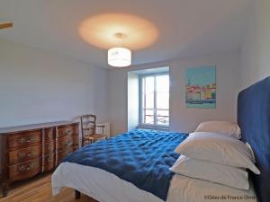 Maisons de vacances Maison normande renovee avec grand jardin, ideale pour famille, proche lac et randonnees - FR-1-497-143 : photos des chambres