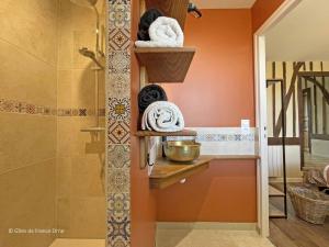 Maison en pierre avec jardin normand, wifi inclus - FR-1-497-208