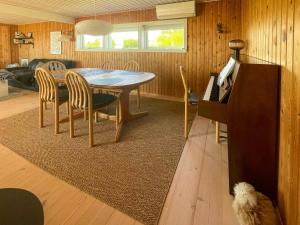 Holiday Home Near Mols Bjerge And Skødshoved Beach