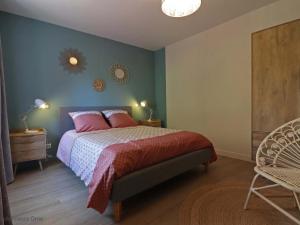 Maisons de vacances Maison campagne, renovee 2020, jardin prive, internet rapide, equipements loisirs, Vehicules OK, animaux acceptes. - FR-1-497-133 : photos des chambres