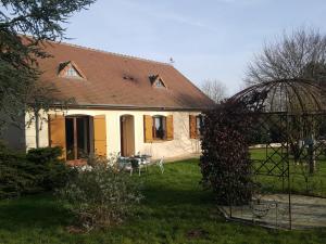 Maisons de vacances Maison familiale avec jardin clos pres du Haras National du Pin - FR-1-497-173 : photos des chambres