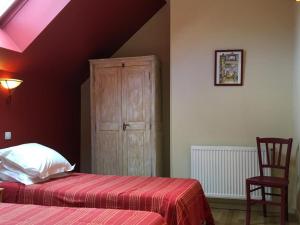 Maisons de vacances Grande maison familiale avec jardin clos, ping-pong et proche chateaux UNESCO - FR-1-491-402 : photos des chambres