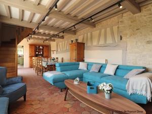 Maisons de vacances Longere avec spa, tennis prive et recharge electrique - FR-1-497-221 : photos des chambres