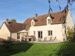 Maisons de vacances Maison de charme avec spa, jardin clos, teletravail, proche Belleme et Mortagne au Perche - FR-1-497-168 : photos des chambres