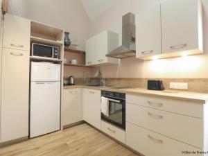 Maison restaurée dans élevage de chevaux, WIFI, Animaux admis - FR-1-497-239