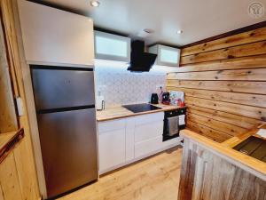 Évasion au chalet en bois avec spa et grand jardin - FR-1-510-198