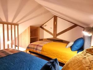 Gîte écologique spacieux avec jardin - Randonnées et patrimoine à découvrir - FR-1-496-351