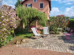 Maisons de vacances Gite charmant avec jardin privatif, proche sites historiques et activites de plein air - FR-1-496-183 : photos des chambres