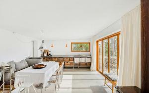 Sea View And Idyll In Bungenäs On Gotland