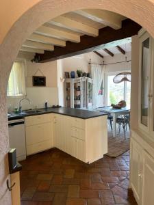 Villa On The Seaside With Pool In La Croix Valmer