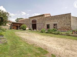 Maisons de vacances Gite de charme avec terrasses et plancha - FR-1-496-327 : Maison de Vacances