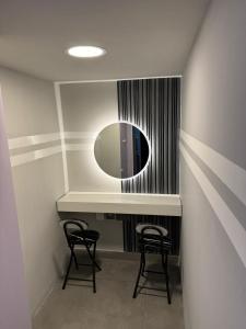 Modern Private Hostel Room near Business Bay Downtown