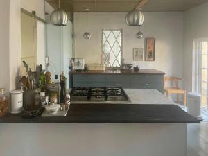 Japanese Inspired Home Near Camøno Trail