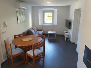 Apartment old house Koren 