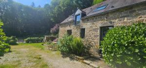 Maisons de vacances Cottage In Wooded Heart Of Brittany : photos des chambres