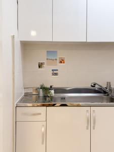 NEW Open 망원시장 한강공원 도보 짐보관 최대 5인 홍대 합정