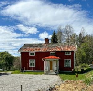 Log Cabin With Sauna By Ljungan
