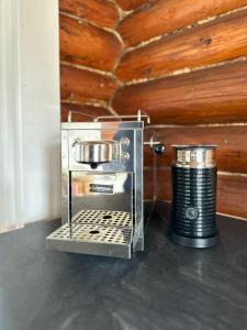 Cosy Vibe And Nature In The Cabin By The Lake