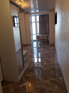 Рудий берег